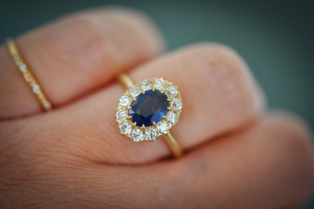 Antique blue sapphire ring