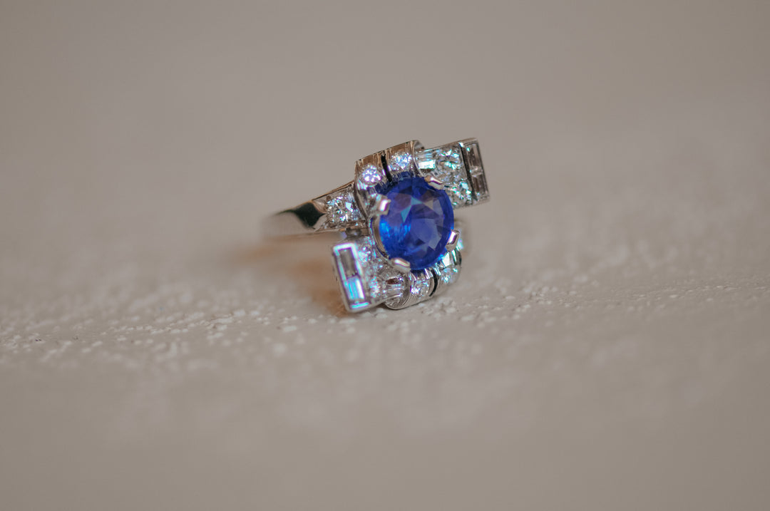 Art deco blue sapphire ring