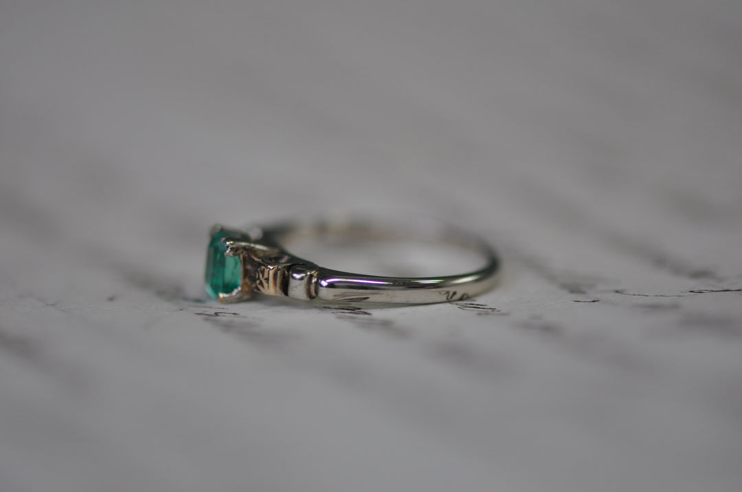 Antique emerald ring