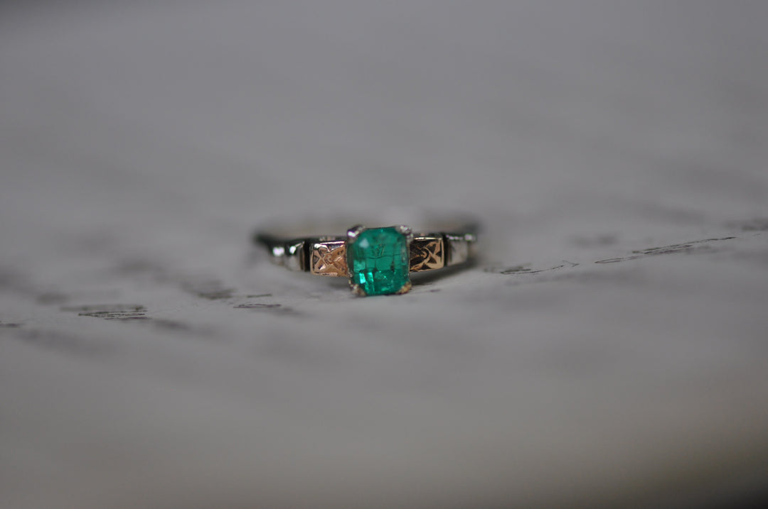 Antique emerald ring