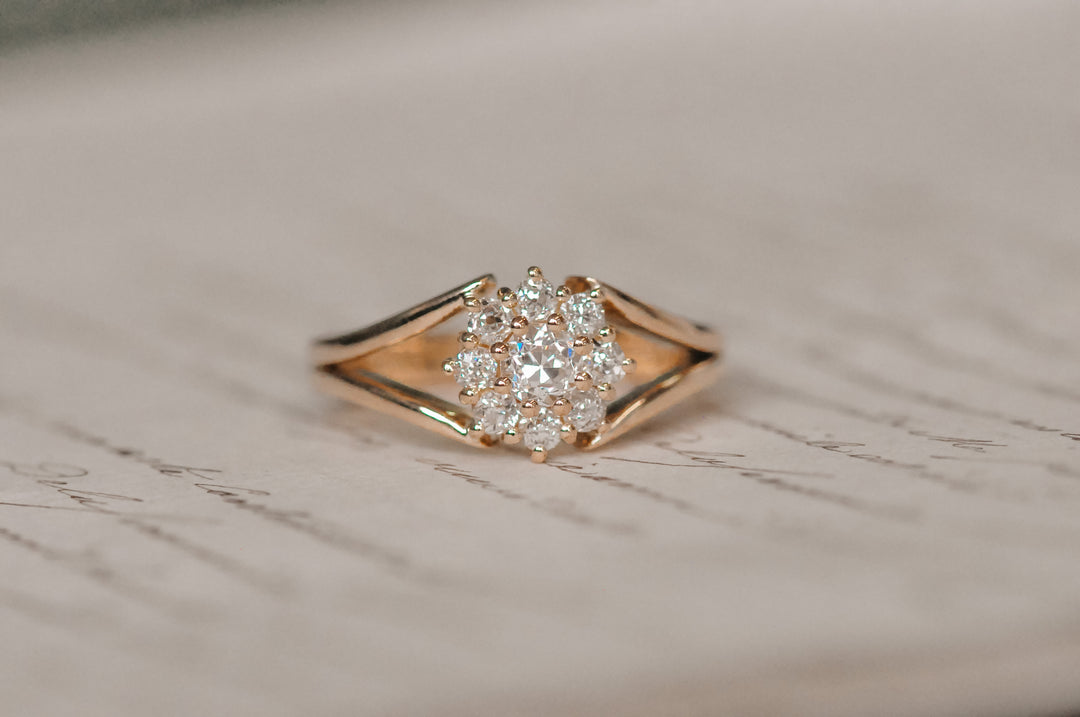 18K vintage diamond ring