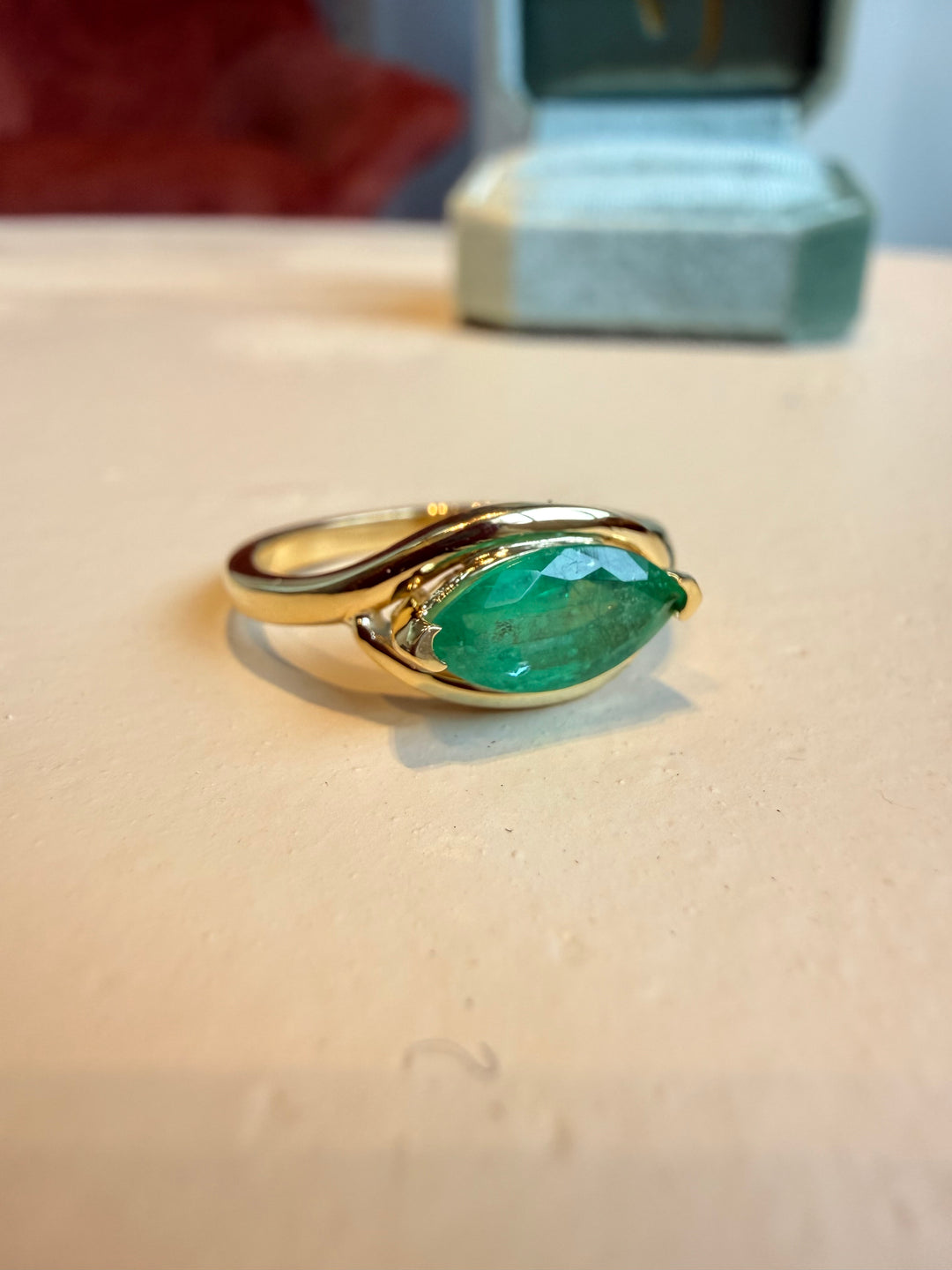 Vintage emerald ring