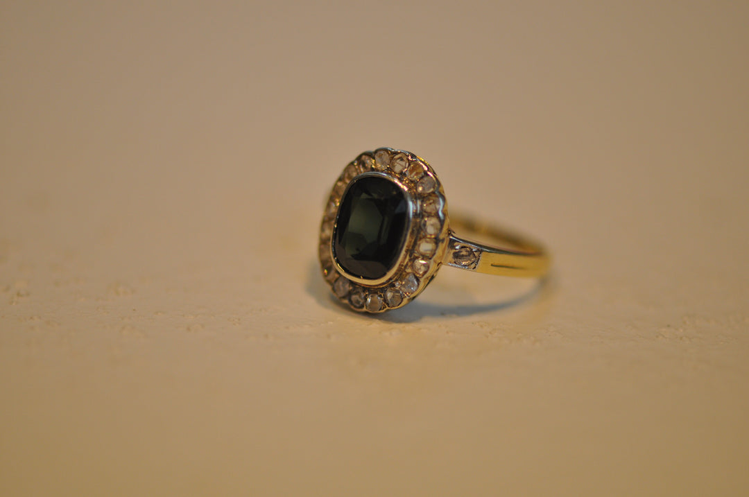 Antique blue sapphire ring