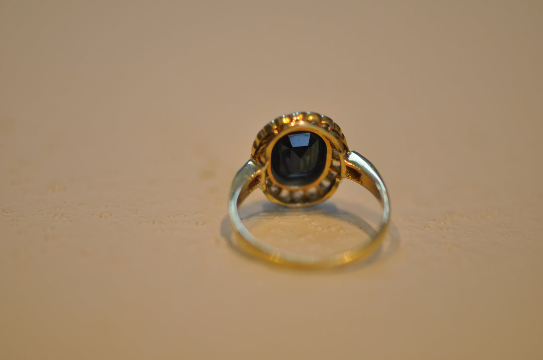 Antique blue sapphire ring