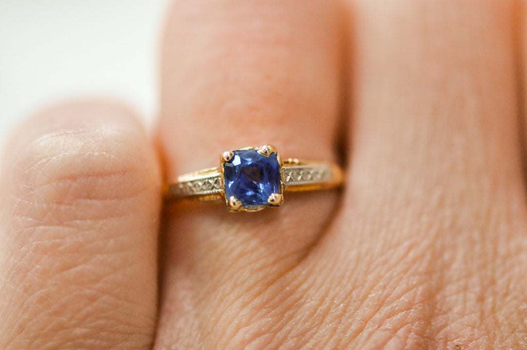 Antique blue sapphire ring