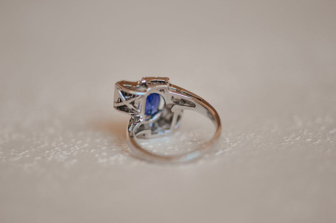 Art deco blue sapphire ring