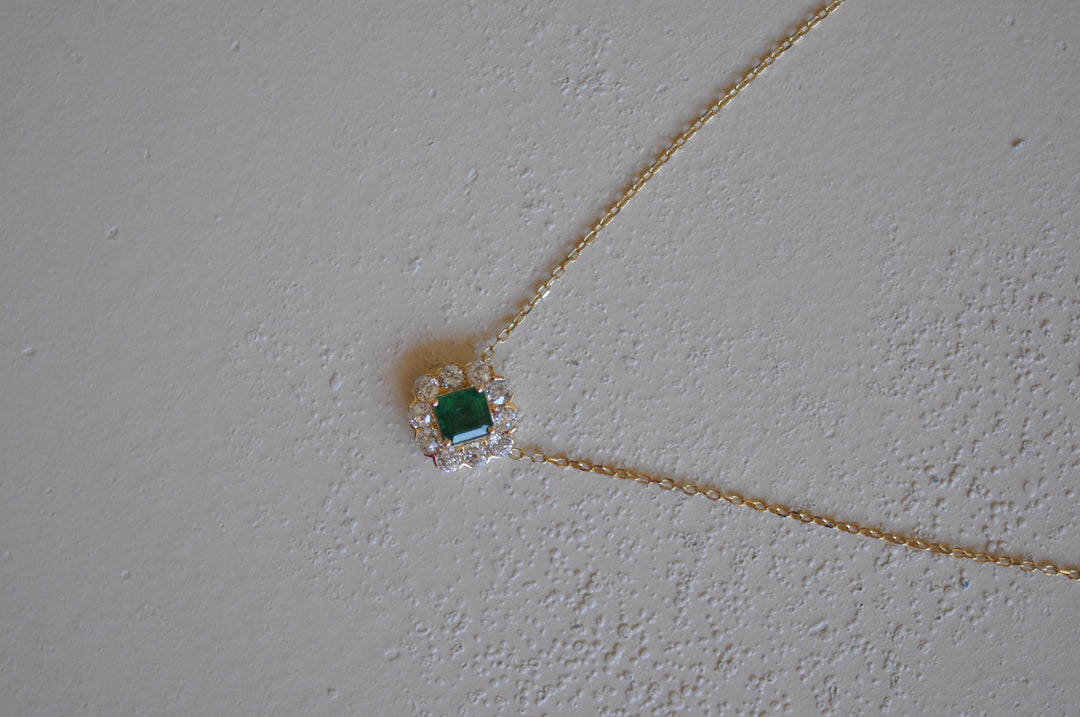 vintage emerald diamond pendant