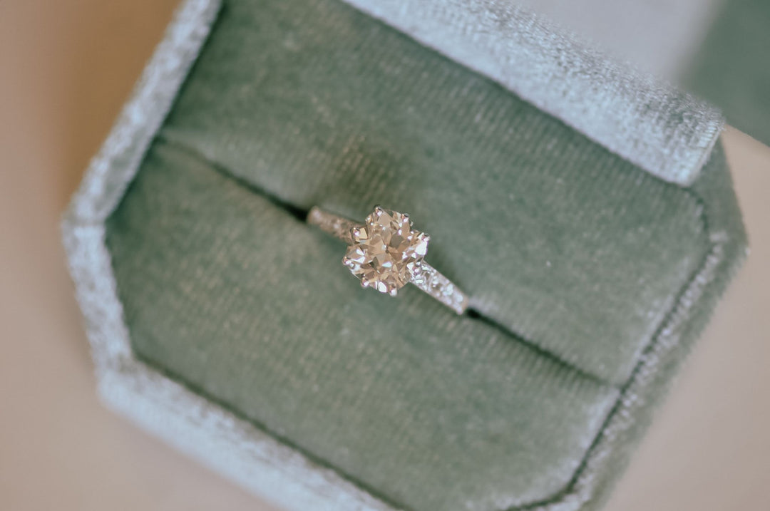 Old Mine Diamond platinum ring