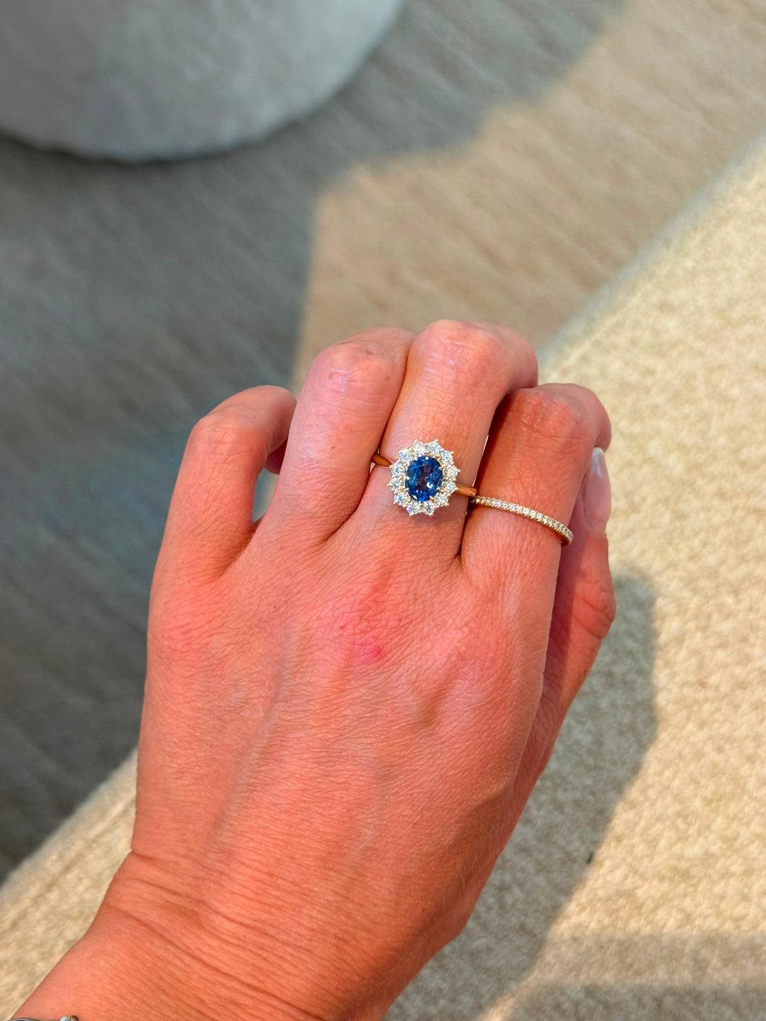 Second-hand Blue sapphire diamond ring