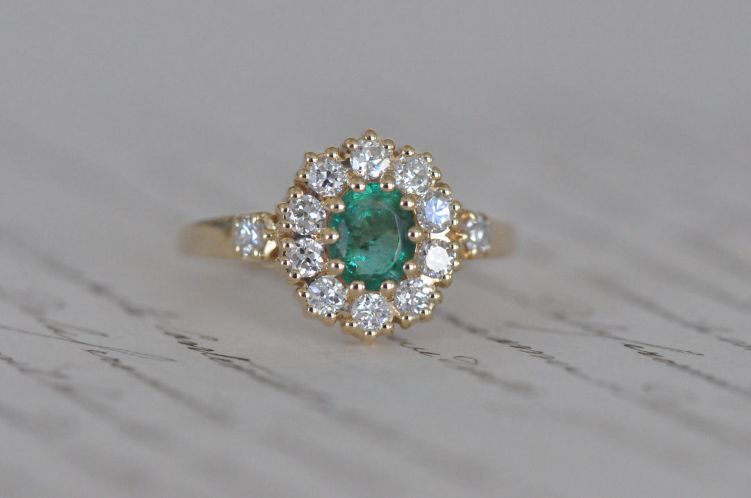 18K antique emerald diamond ring