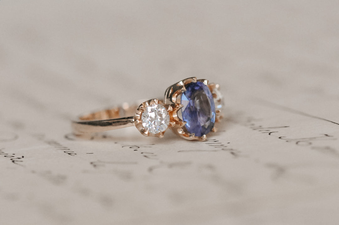 18K Victorian blue sapphire ring